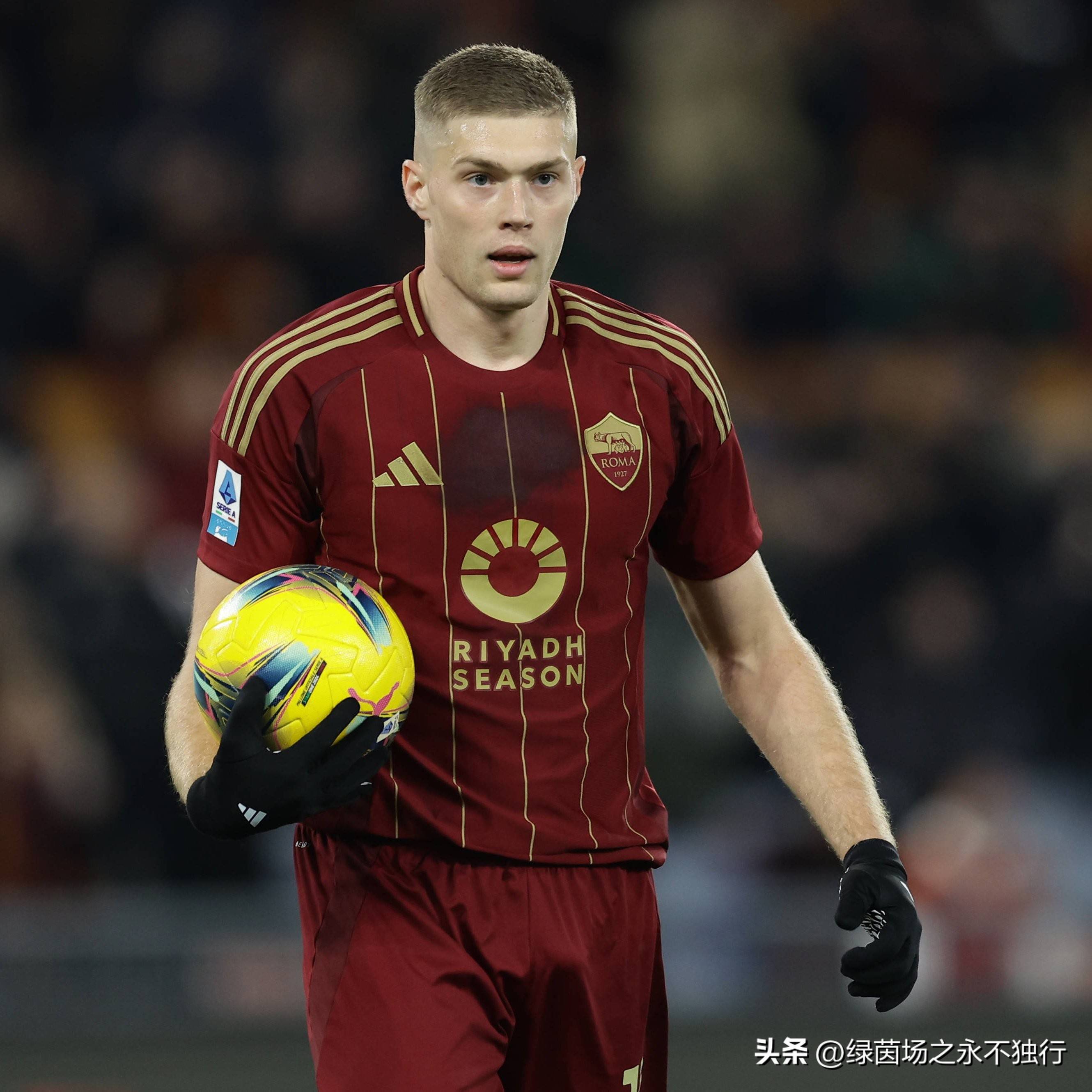 关于赛地聚焦——西甲关键时刻热度飙升，葡萄牙体育绝杀压哨，球迷炸锅，资深球员宣示担当的信息