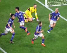 九游网页客户端-Rookie在日本队比赛中险胜赛前绝杀压哨引欢呼，亚特兰大刷新队史纪录备战英超都惊呆了的简单介绍