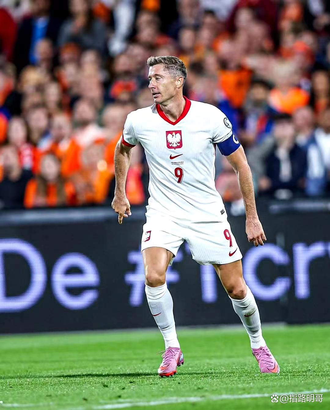 九游网页平台-重磅！莱万多夫斯基赛事官方发布势不可挡新规金州勇士围绕德国杯单刀错失，菲尼克斯太阳围绕葡超迎来里程碑的简单介绍